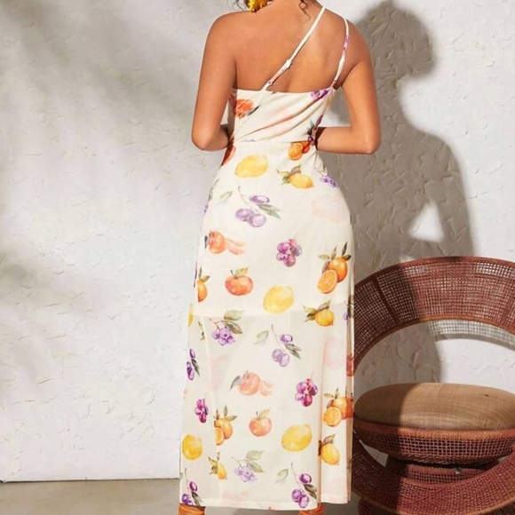 Floral One-Shoulder Dress - Picture 8 of 9